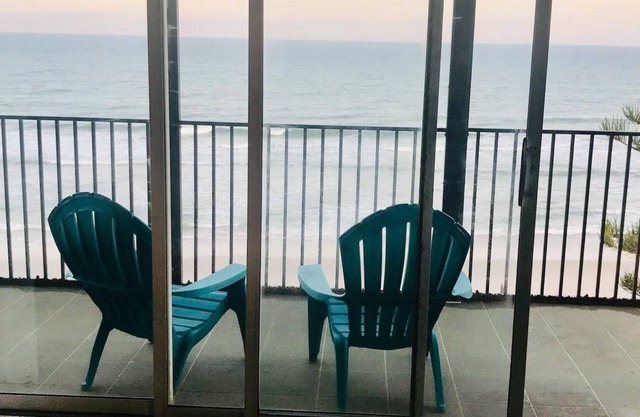 WOW What a VIEW!!! 6th Floor Oceanfront Corner Unit