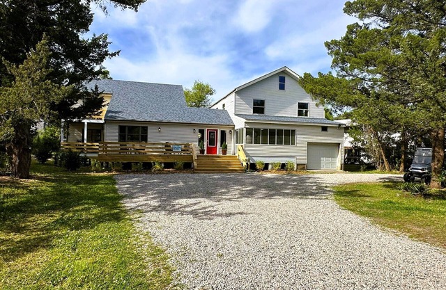 WV63: Second Sail-Newly Remodeled and Spacious