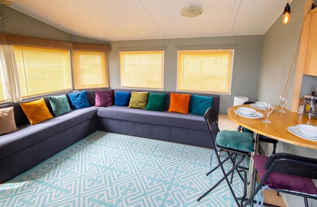 WW213 - 4 bed, Parkdean Camber