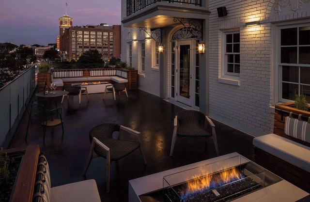 Wylie Hotel Atlanta, Tapestry Collection by Hilton