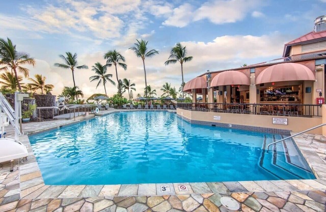 Wyndham Kona Coast Resort|1BR/1BA King Balc Suite
