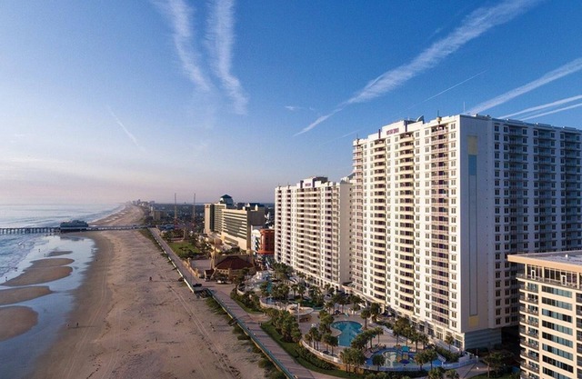 🌴 Wyndham Ocean Walk Resort✨ Experience Paradise in a 2BR Villa - Sleeps 8!