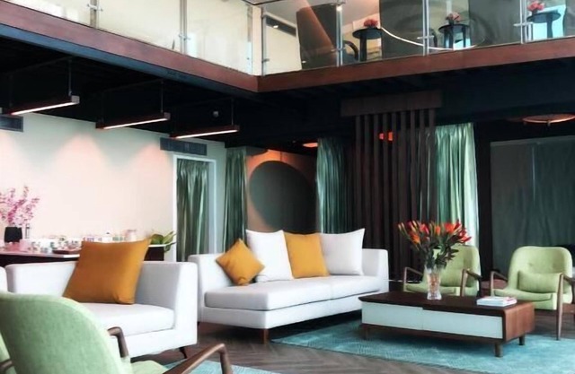 Wyne Hotel