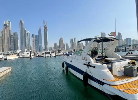 Yacht boat 2 Beds 1 Bath Dubai Eye Dubai Marina JBR