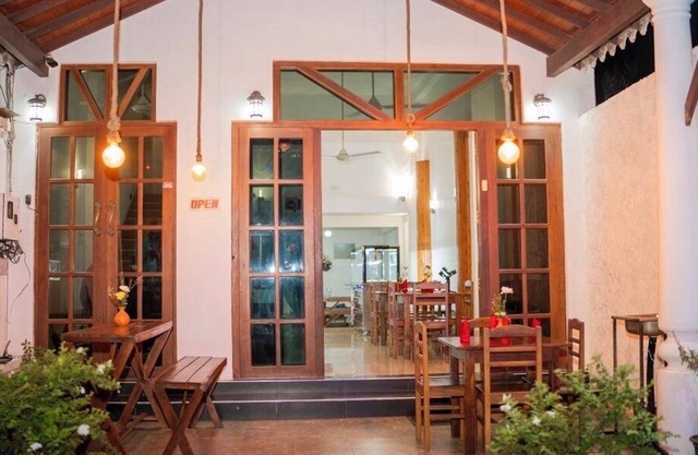 Yash Rest Inn