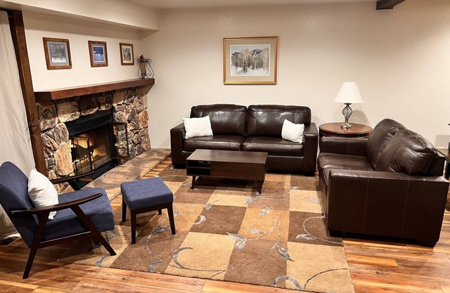 Year-Round Elkhorn Adventure Retreat in Sun Valley – Near Golf and so much more
