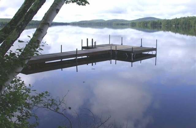 Year round, Exceptional Lake Front Rental on Pristine Thompson Lake