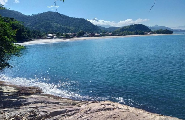 Yellow House at Prainha de Mambucaba (Paraty) - 200m from the sea