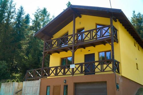 Yellow House