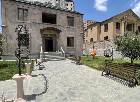 Yerevan Villa with all modern conveniences