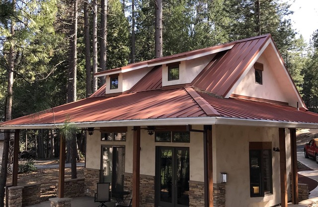 You will love our beautifully furnished cottage in the woods