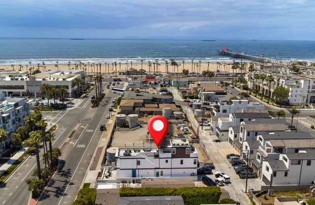 You Won't Want To Miss This! 2 Levels! Ocean Views