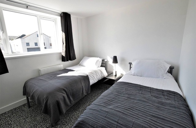 Your Apartment | Bristol Brunel Loft - No.3