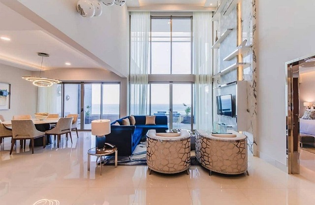"Your Coastal Haven Awaits: Stunning 3-Bedroom Loft at Garza Blanca Cabo"