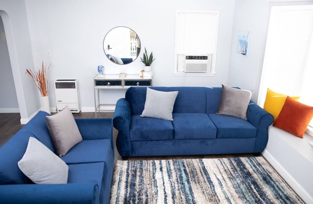 Your Cozy and Quiet Home A-Way from Home