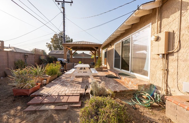 Your Favourite Getaway Close to Disneyland - Sleeps 8