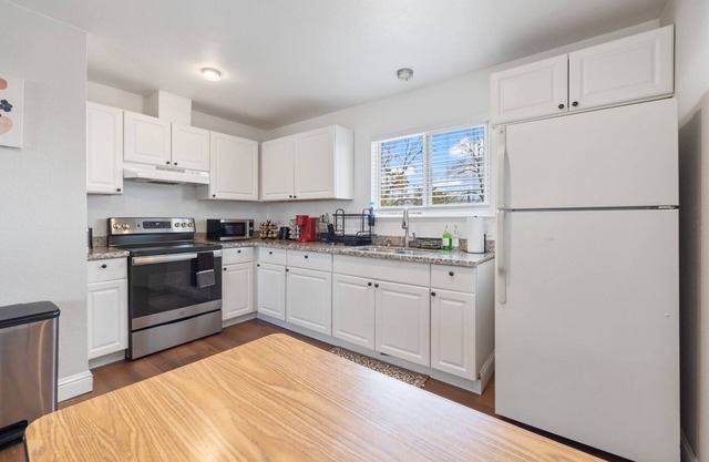Your Home in Sacramento: 3BR w/Parking & Laundry