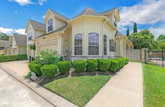 Your Houston Home - Near Houston Attractions!