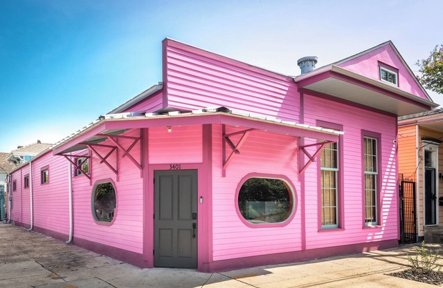 Your NOLA GROUP Getaway 5BR/3BA Bywater 1 Mi from French Qtr, Sleeps 10