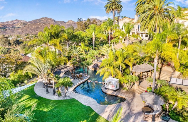 Your own Private Resort in a Tropical Paradise