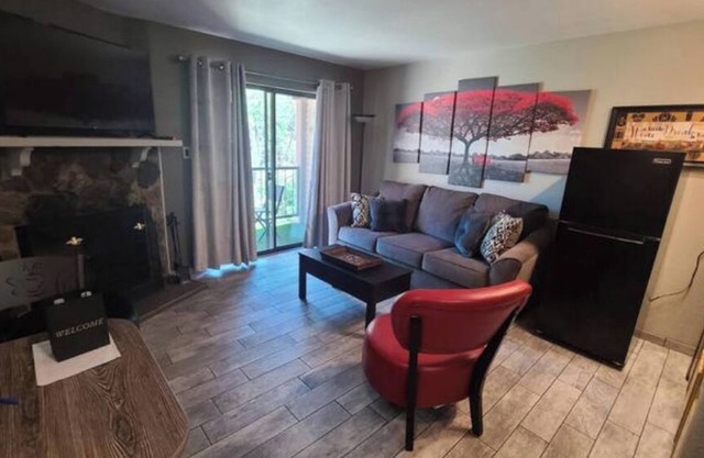 Your Peaceful Retreat in Ruidosonn