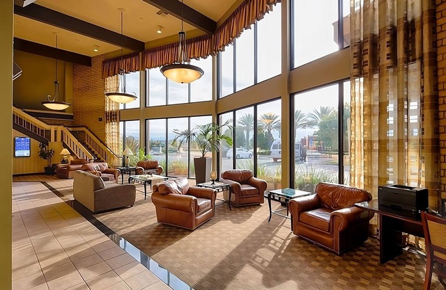 Your Relaxing Getaway Awaits! Outdoor Pool, FREE Parking, Pets Allowed!