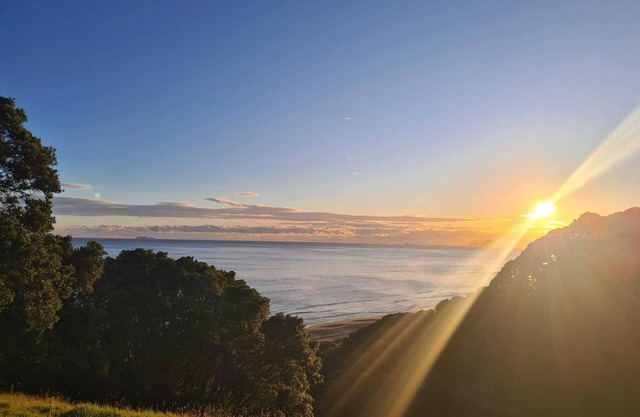 Your ReTreat with stunning ocean views