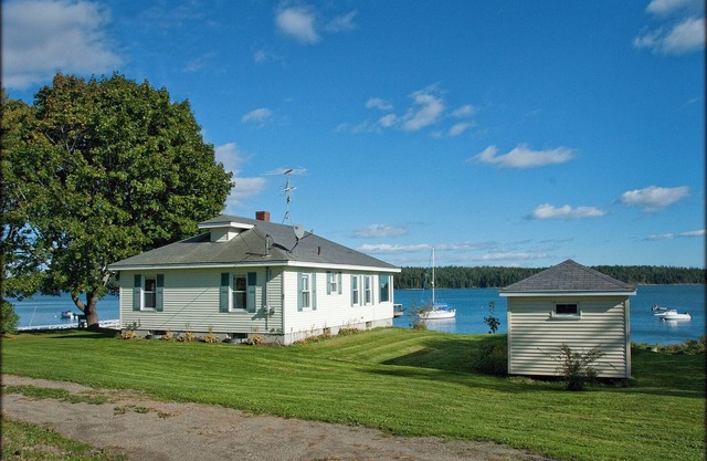 Your Windows To The Ocean, Lobstering Village, And Private Floating Dock!