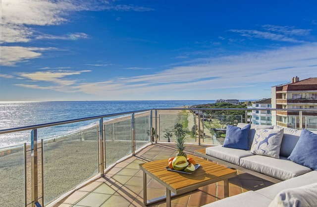 Yourhouseinspain-BEST SEA AND BEACH VIEW in Santa Susanna, A/C, Pool