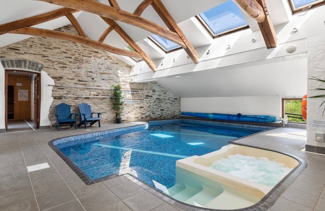 Ysgubor Isaf - Two Bedroom House, Sleeps 3