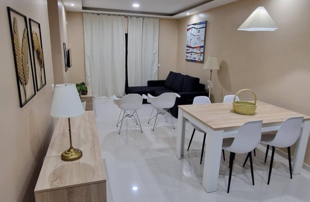 Zahma Apartments - Luxury 2 bedroom apartment