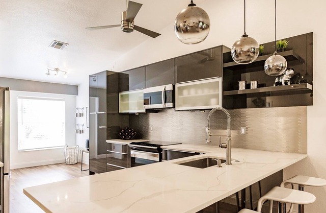 Zen Villa 5 min to Downtown Naples