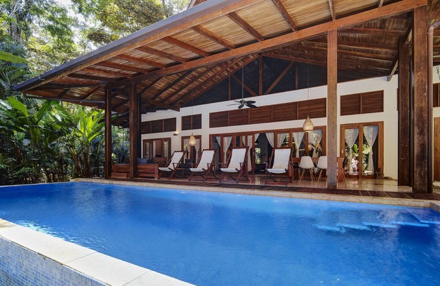 Zen Villa. Luxury balinese style villa