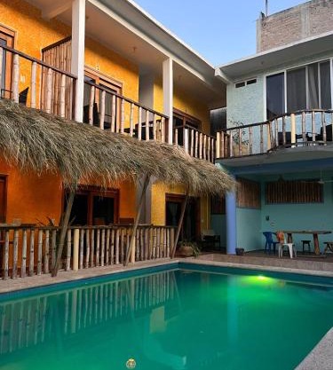 Zipoliteville - HOTEL NUDISTA