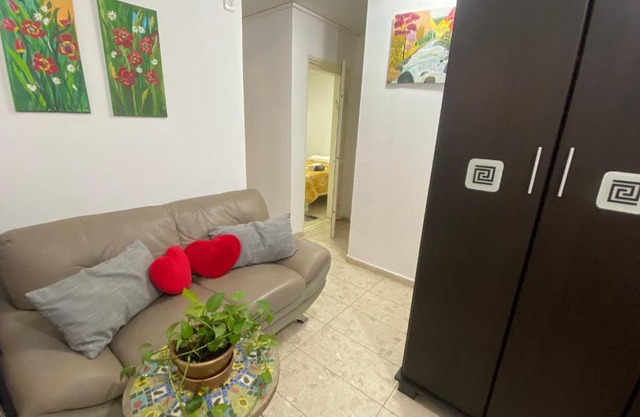 Zlatas Apartment in Hadera , Israel
