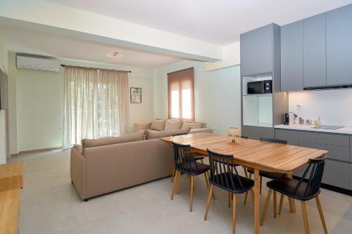 Zoe's Luxury Apartment