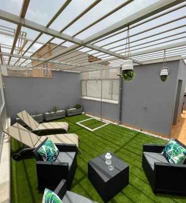 Sardina Apartment | ÁTICO "TURQUESA BEACH" CON PISCINA, TERRAZA y BARBACOA