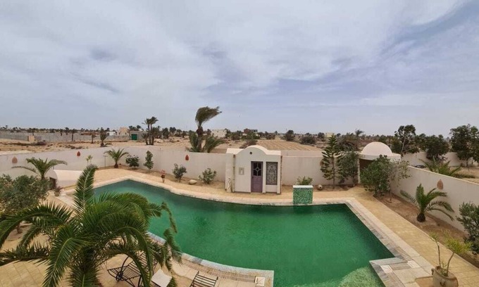 Djerba Ajim House | Évasion Paradisiaque à Djerba - Maison de Vacances Avec Piscine