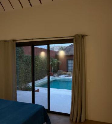 Same Apartment | Évasion tropicale
