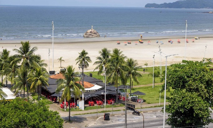 Itarare Apartment | Ótimo apartamento a 200m do mar com WiFi