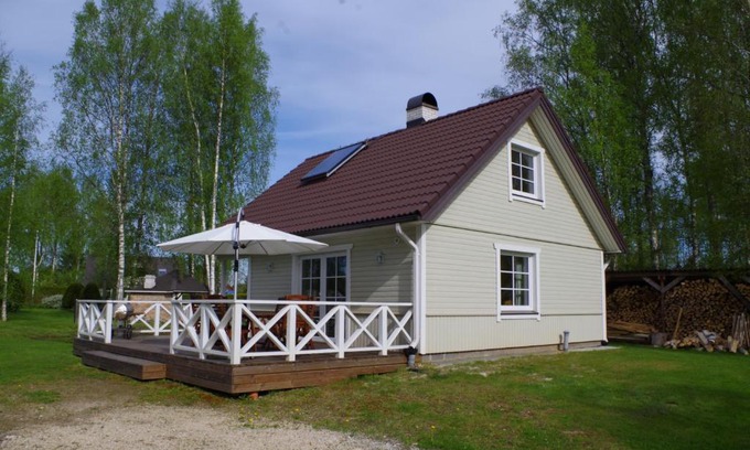 Antsla Parish House | Ööbiku Holiday House