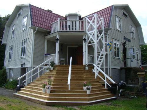 Fora Bed & Breakfast | ÖlandsRo B&B