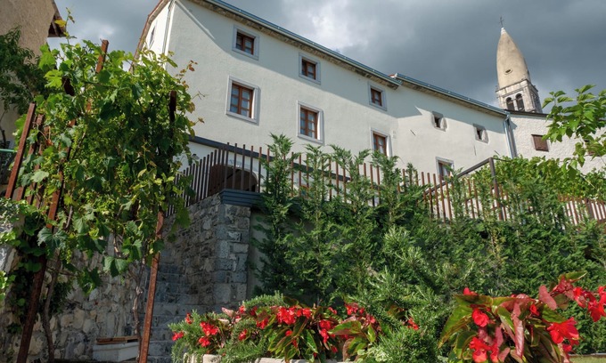 Stanjel Apartment | Štanjel Retreat Apartment 2.1, Štanjel, Slovenia