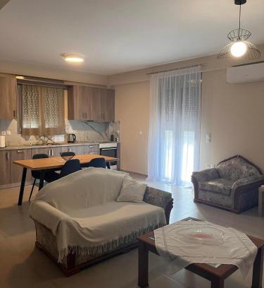 Platanitis Apartment | Αγγελική Τριβήλου