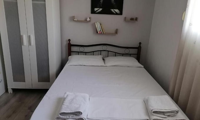 Katsikas Apartment | Αυτόνομο Στούντιο με αυλή
