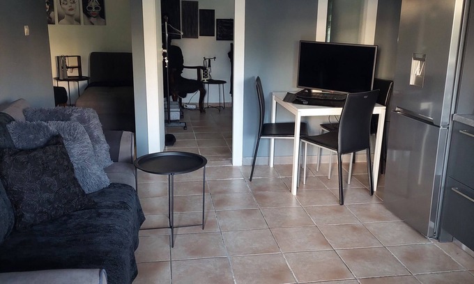 Papagou-Holargos Apartment | Διαμέρισμα