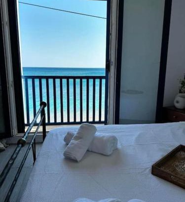 Paralia Agias Fotinis House | Μεζονέτα - Παραλία Αγία Φωτεινή