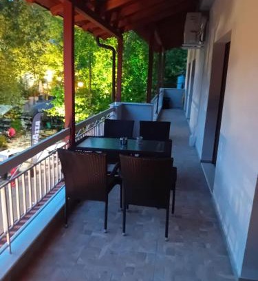 Almopia House | Ξενωνας Κάρμα
