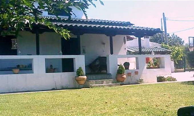 Stylida Cottage | Σπιτι με θεα τη θαλασσα, με πανεμορφο κηπο, δυομισυ ωρες απο Αθηνα.