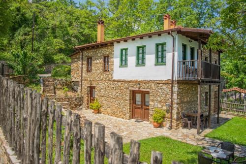 Poroi Apartment | Το Πετρόχτιστο